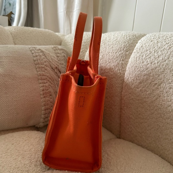 Marc Jacobs Mini Traveler Tote - Picture 5 of 12